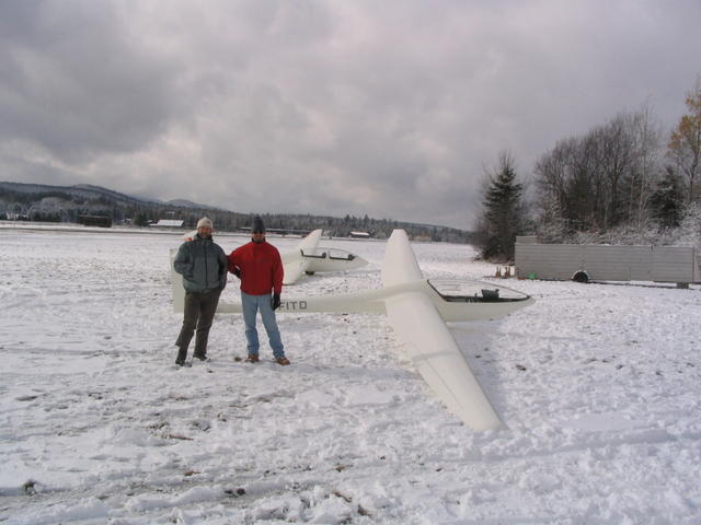 Where's My Glider? - Lake Placid - Oct. 2006