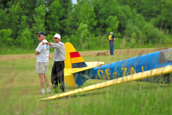 Practice Day 1
Photo by Maria Szemplinska