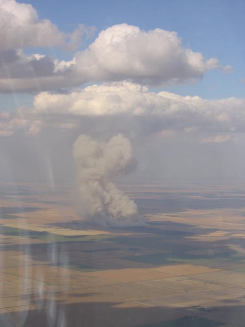 Pyrocumulus south of Fannystelle - Aug 25 2007